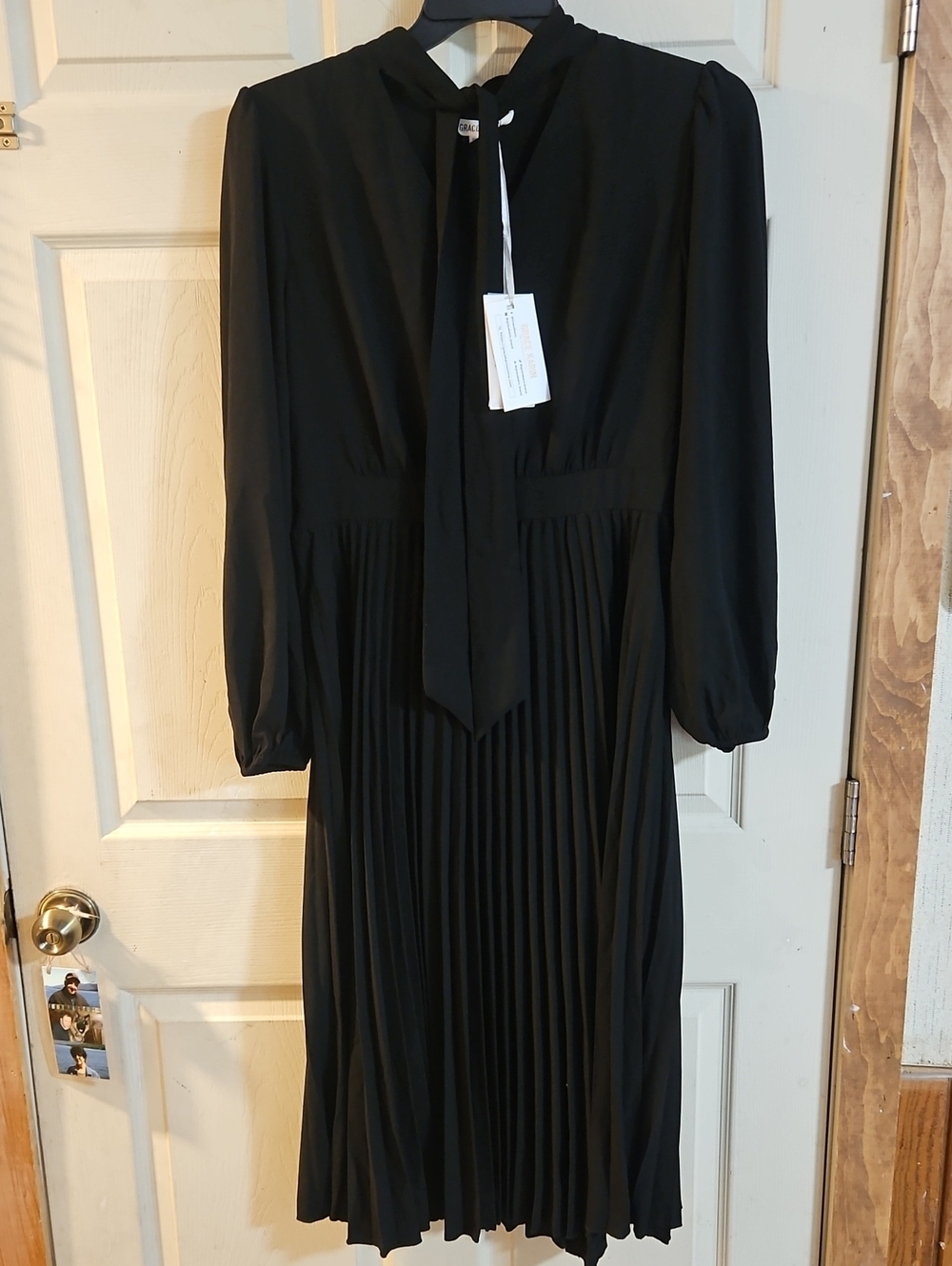 Grace Karin Black Long Sleeve Pleated Midi Dress